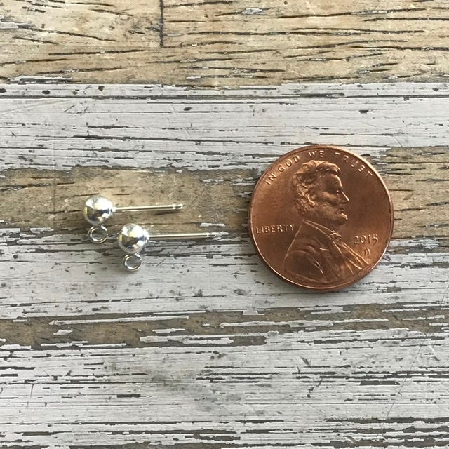 SS 4mm Ball Post 5pr