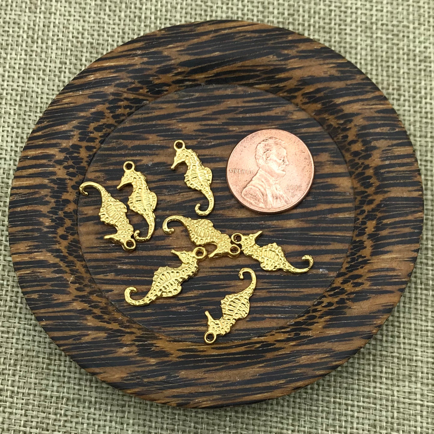 Medium Gold Seahorse Charm