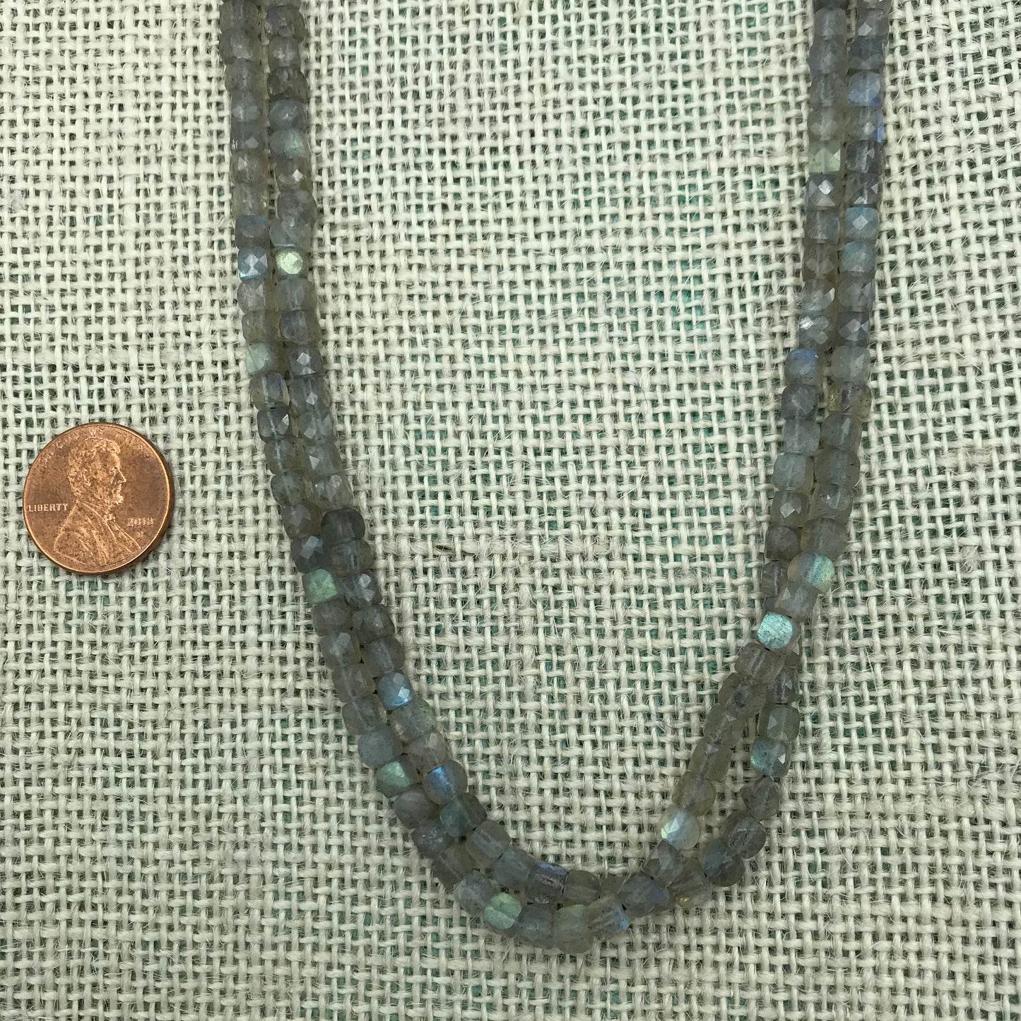 4mm Faceted Cubes