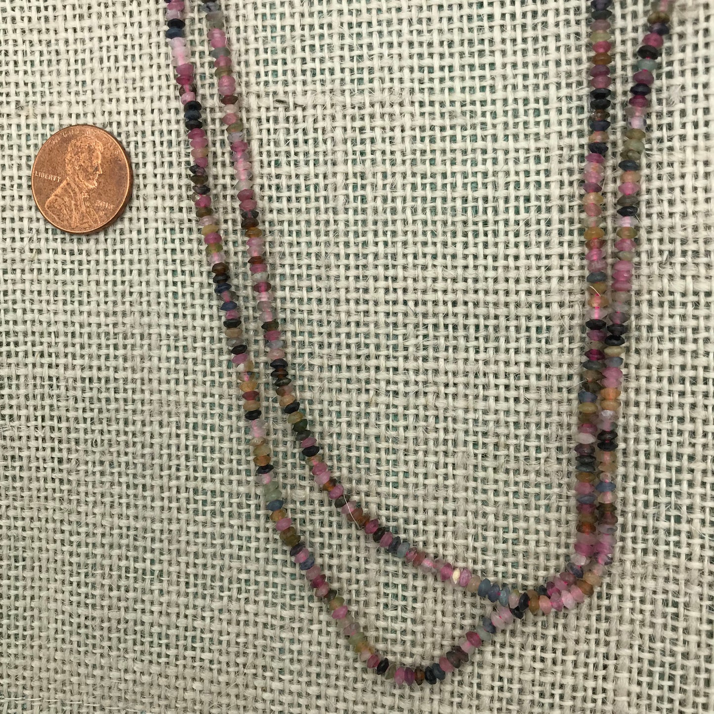 Stones 2x3mm