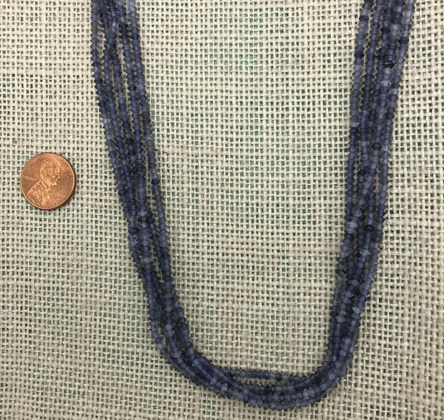 Stones 2x3mm